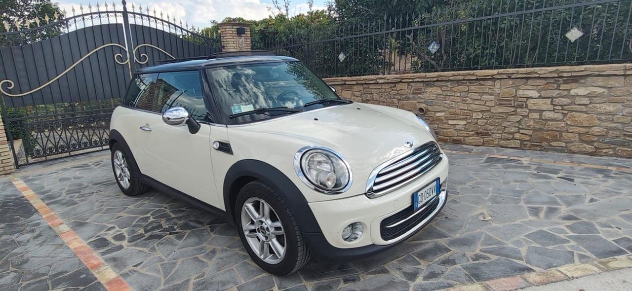 Mini 1.6 16V One D