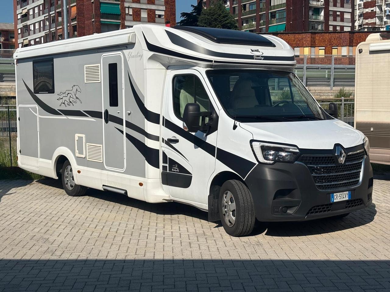 Mclouis Yearling 89g camper