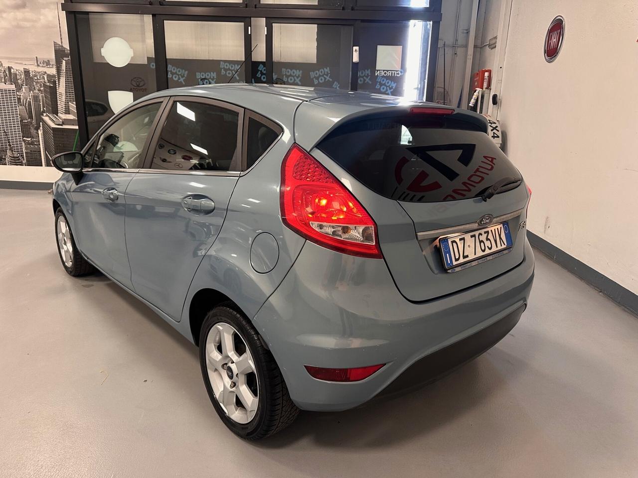 FORD FIESTA 1.4 BENZINA GPL 5 PORTE
