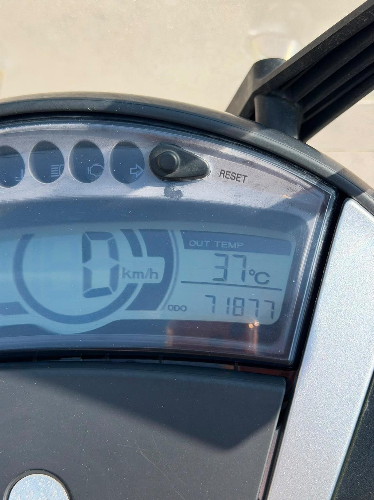 Yamaha Xenter 150