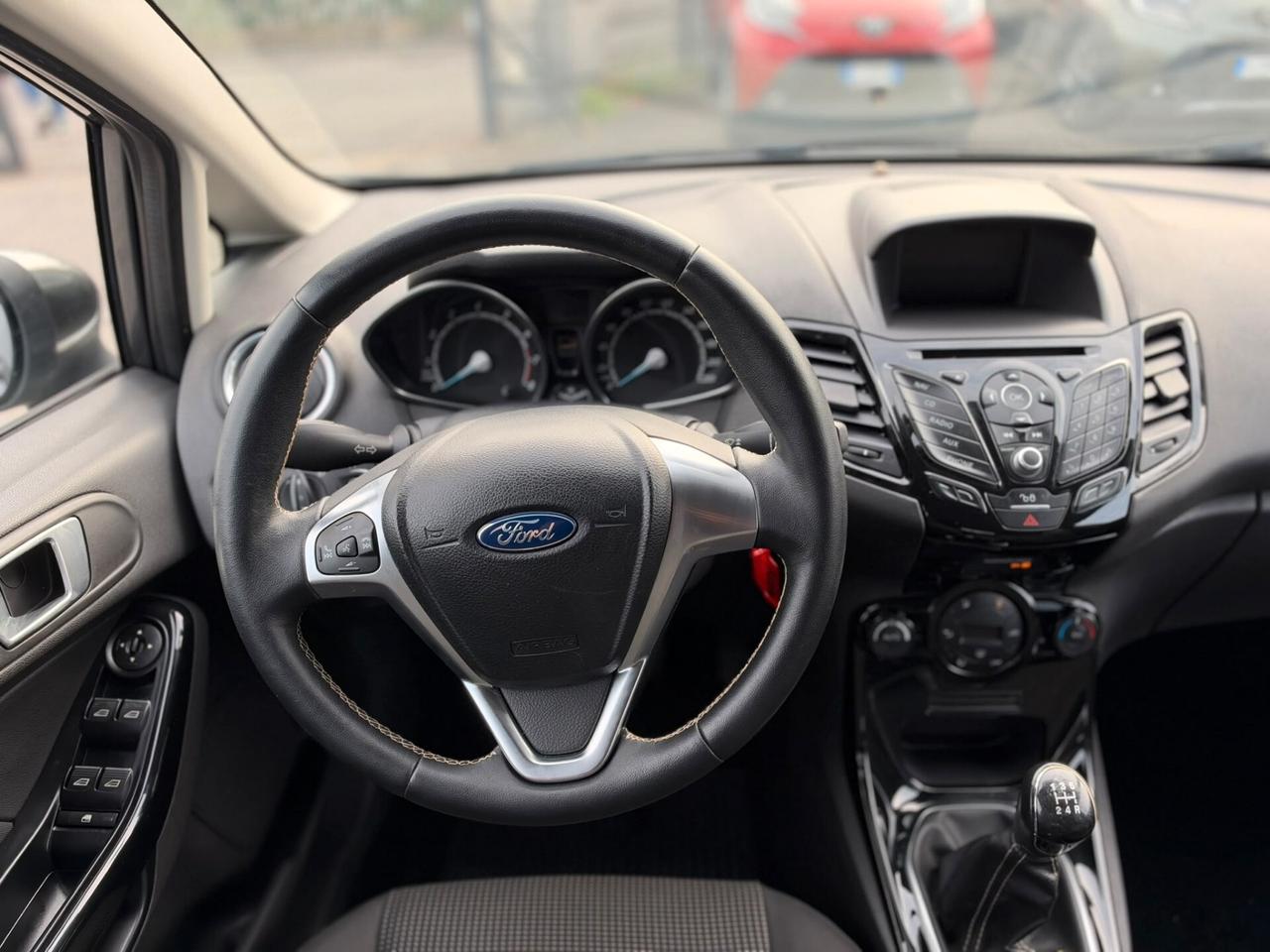 Ford Fiesta 1.4 5 porte Bz.- GPL NO FINANZIAMENTO