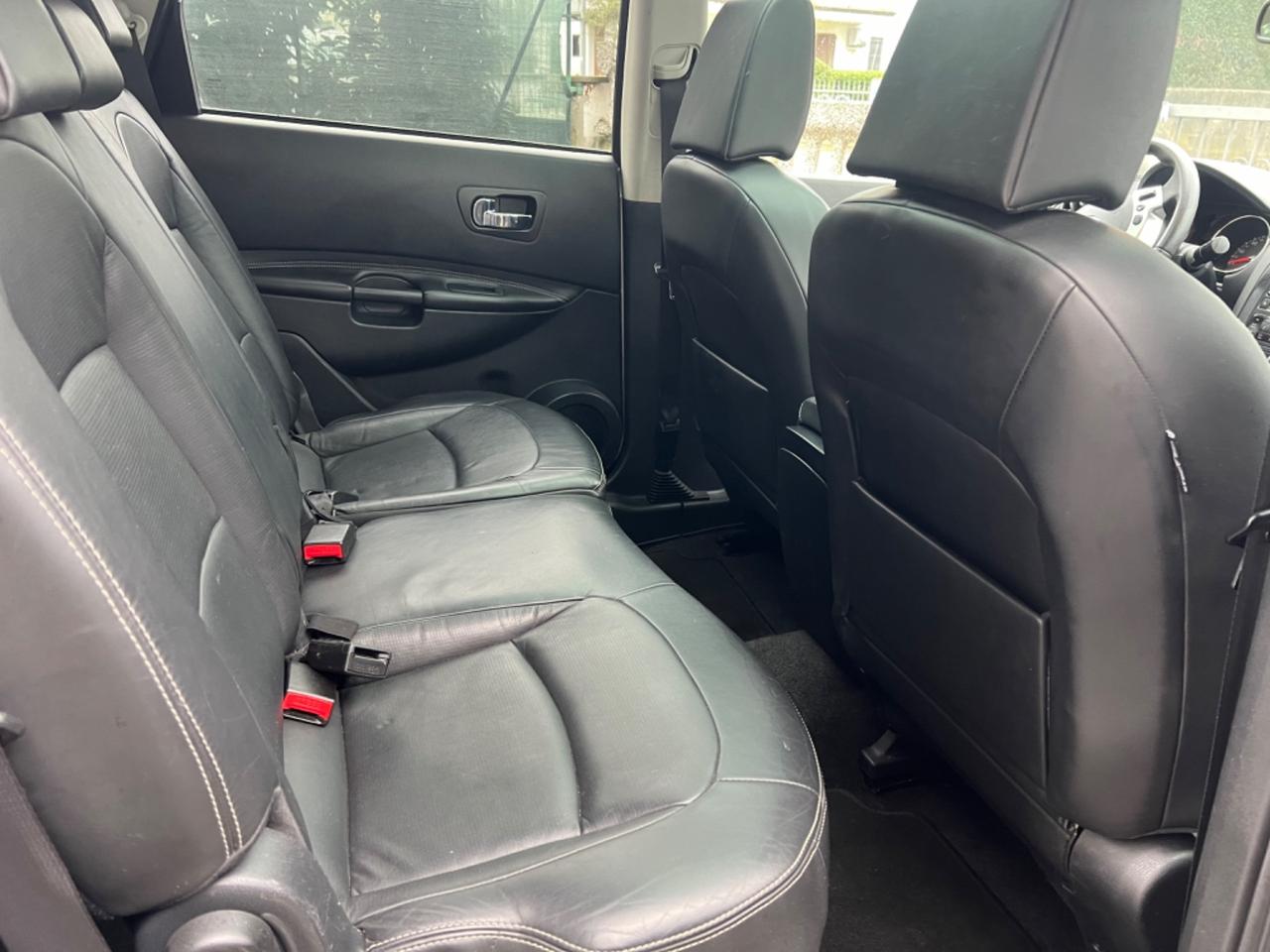 NISSAN QASHQAI 2.0 DIESEL 4X4 7 POSTI FULL OPTIONAL