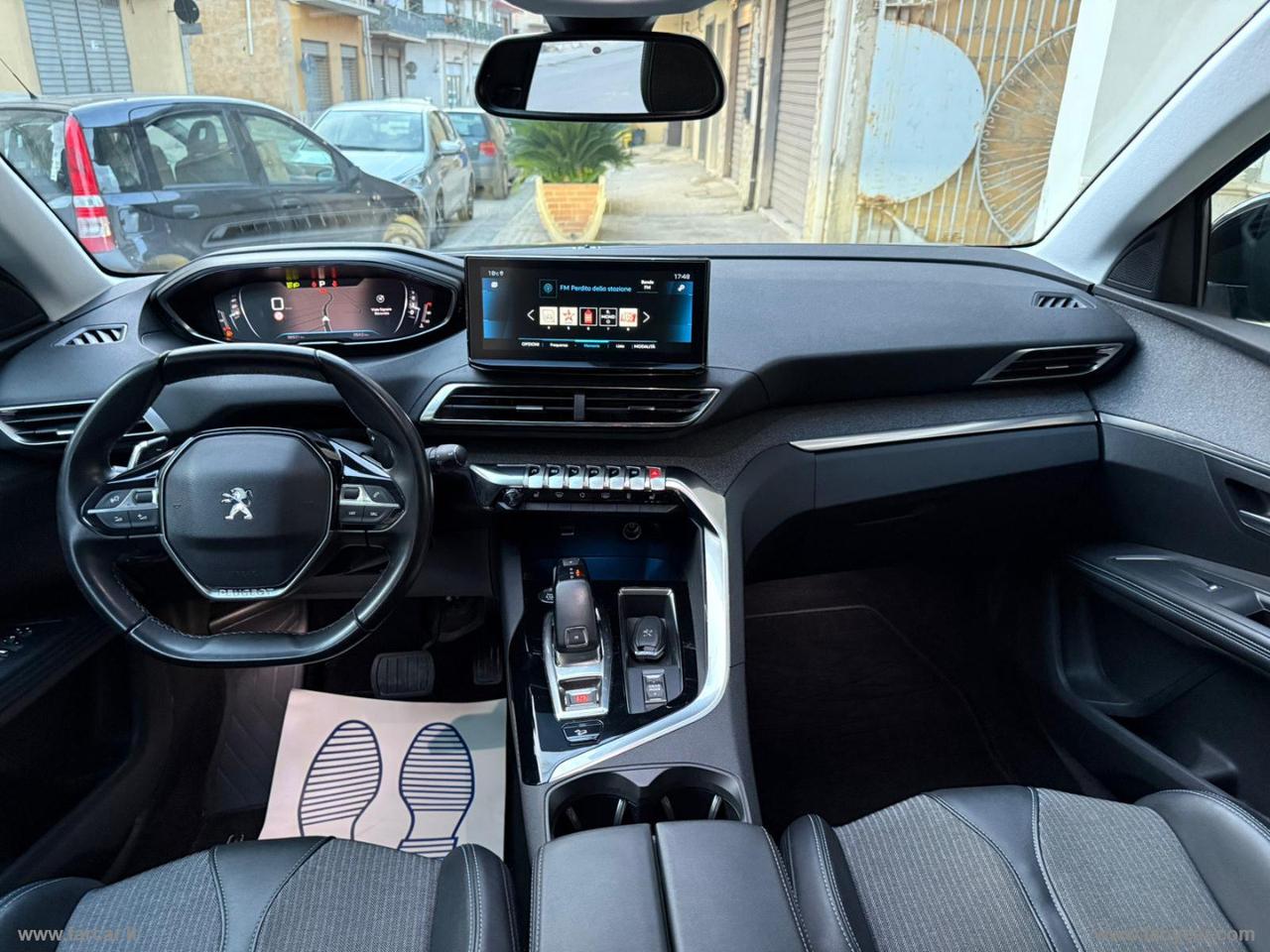 PEUGEOT 3008 BlueHDi 130 S&S EAT8 Allure Pack