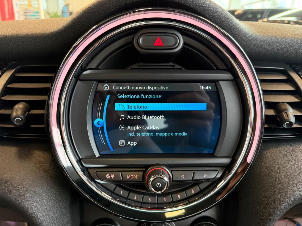 Mini 2.0 John Cooper Works auto