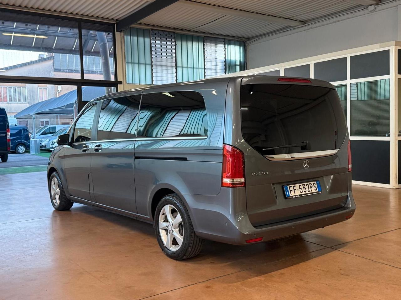 Mercedes-benz V 220 d Automatic 4Matic Sport Extralong 7 posti