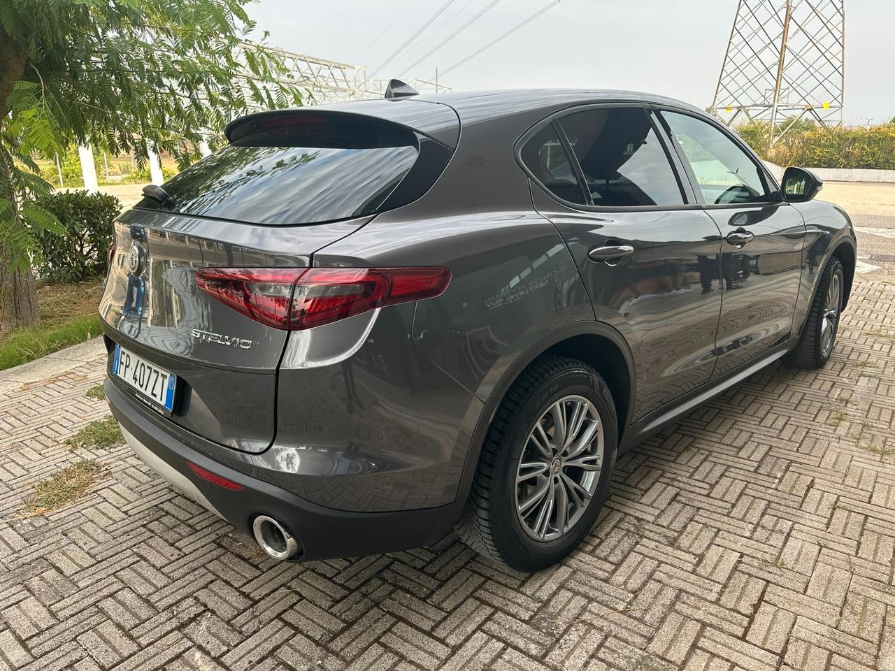 Alfa Romeo Stelvio 2.2 Turbodiesel 210 CV AT8 Q4 Executive