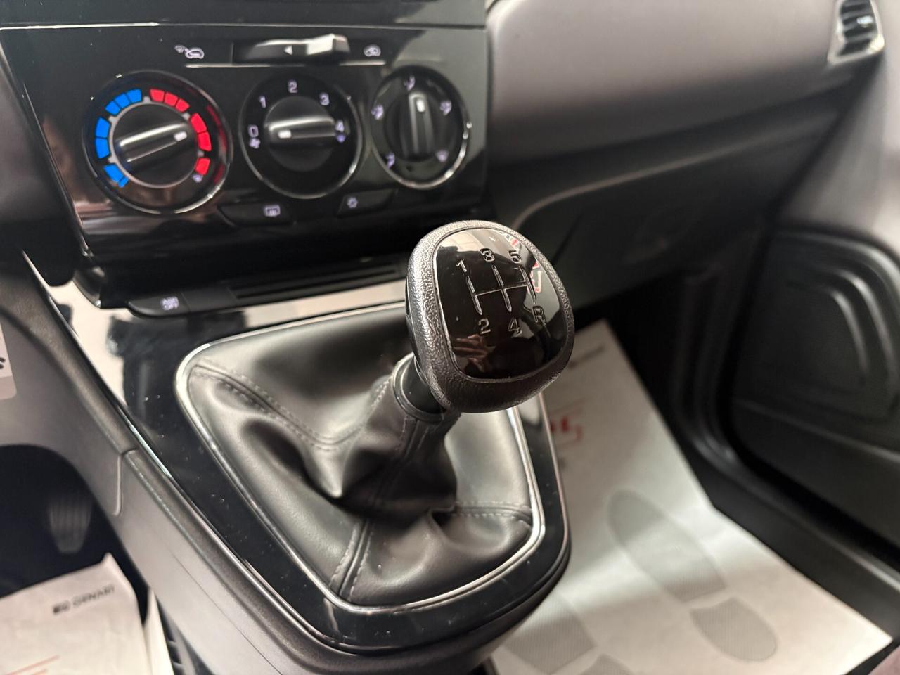 Lancia Ypsilon 1.3 MJT 16V 95 CV 5 porte S&S Gold