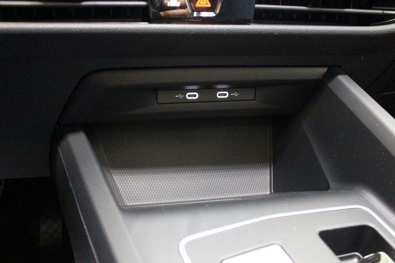 Volkswagen Golf 1.5 eTSI 115 CV DSG Edition Plus