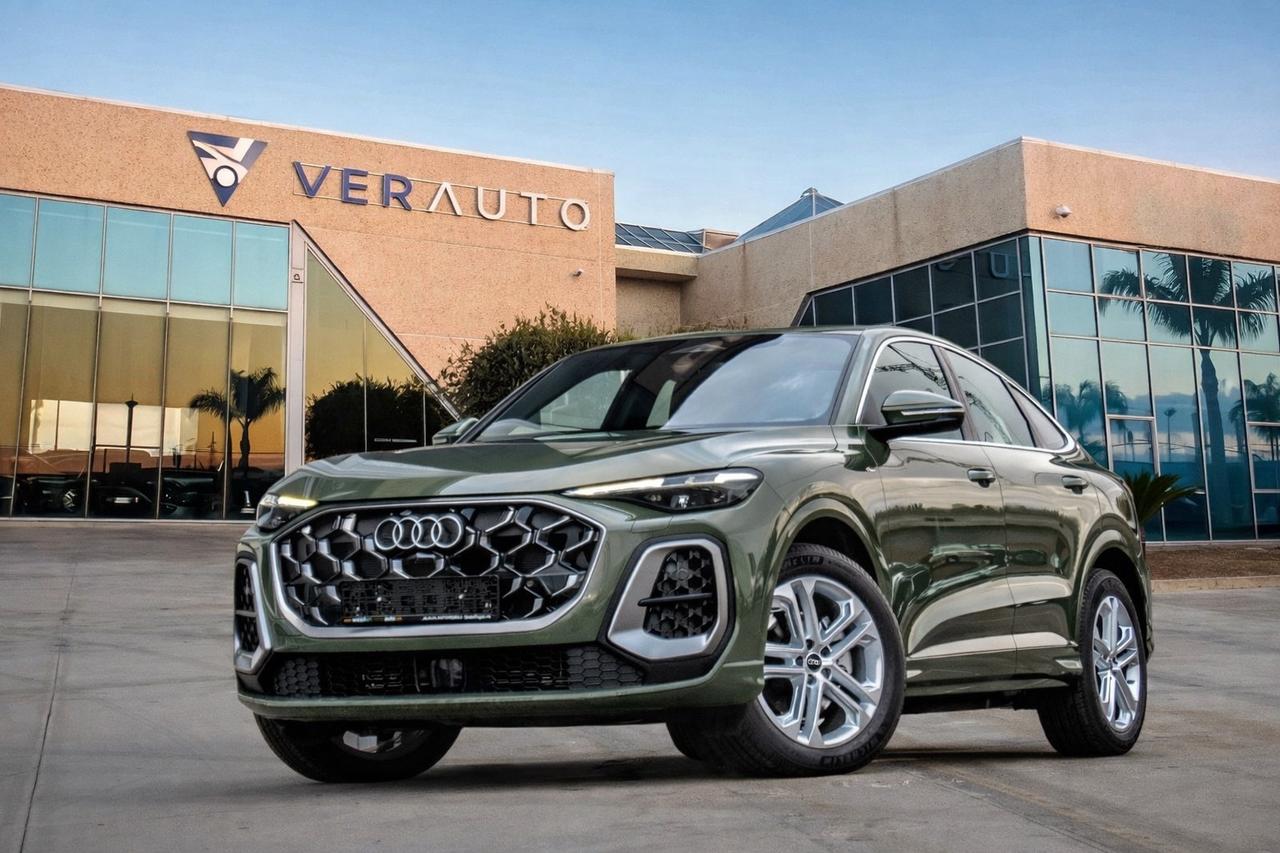 Audi Q5 2.0 tdi S line possibilità noleggio no scoring