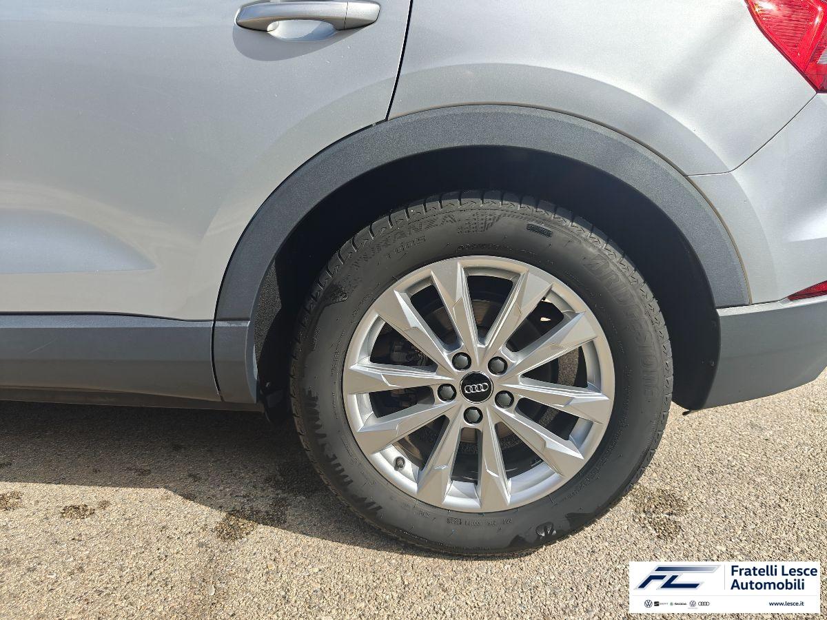 Audi Q3 35 2.0 tdi Business s-tronic (Pronta Consegna)