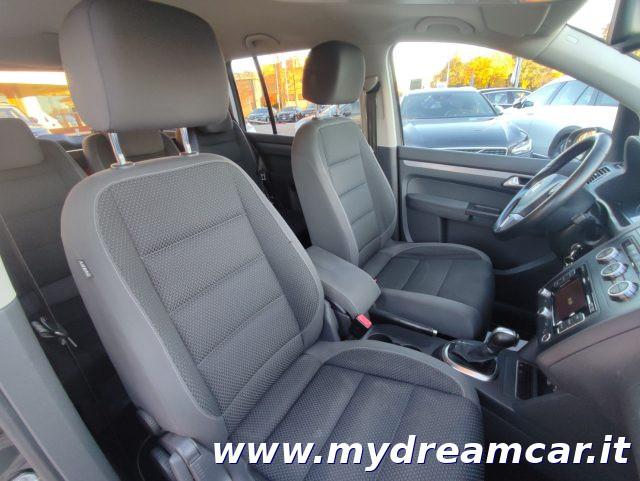 VOLKSWAGEN Touran Business 1.6 TDI DSG Comfortline 7 Posti