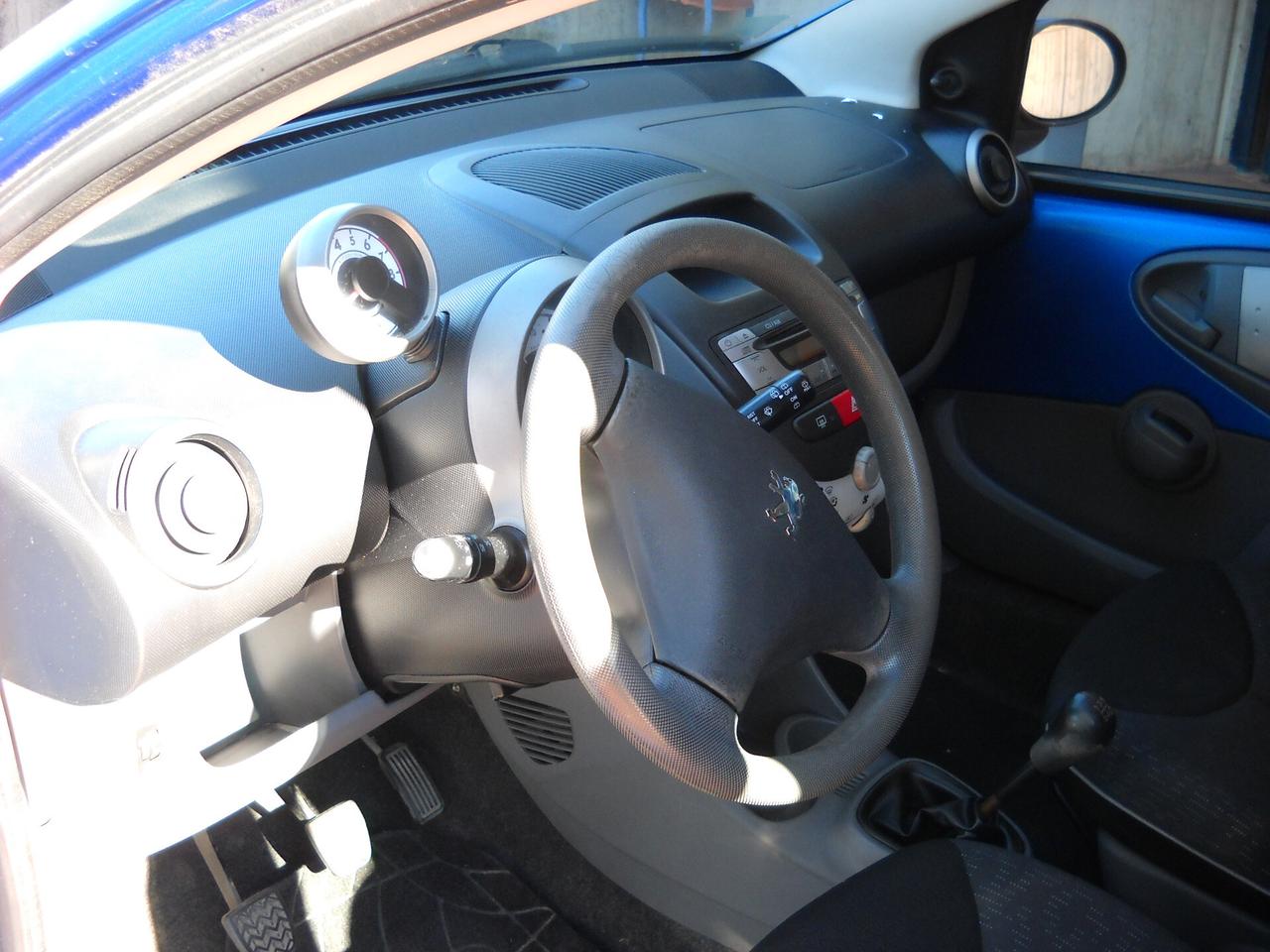 Peugeot 107 1.0 68CV 5p. Desir