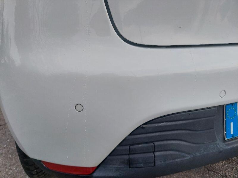 Renault Clio 1.2 75CV GPL 5 porte Live Gomme Nuove NEOPATENTATI