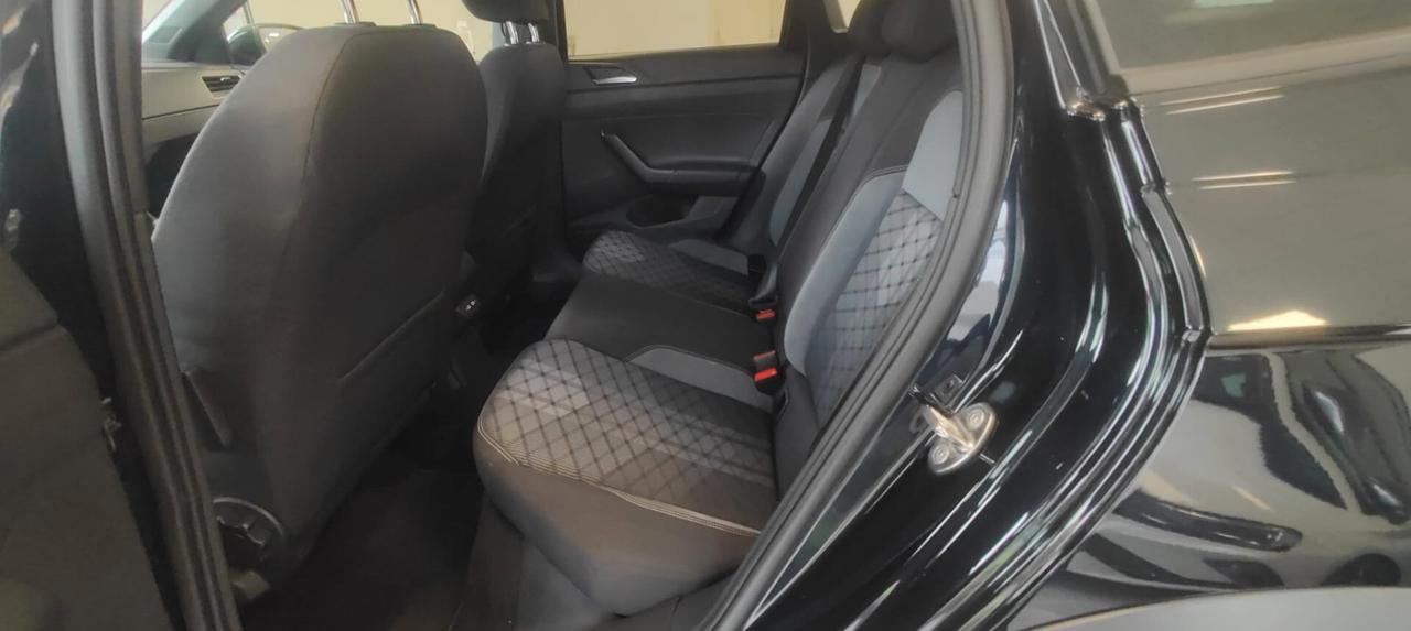 Volkswagen Taigo 1.0 TSI 115 CV R-Line