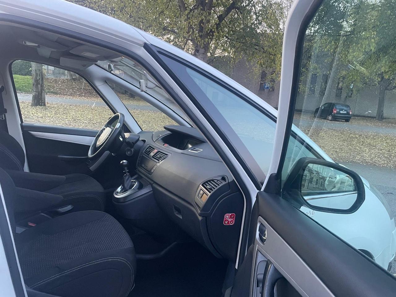 Citroen C4 Picasso 1.6 HDi 110 FAP Exclusive 2012