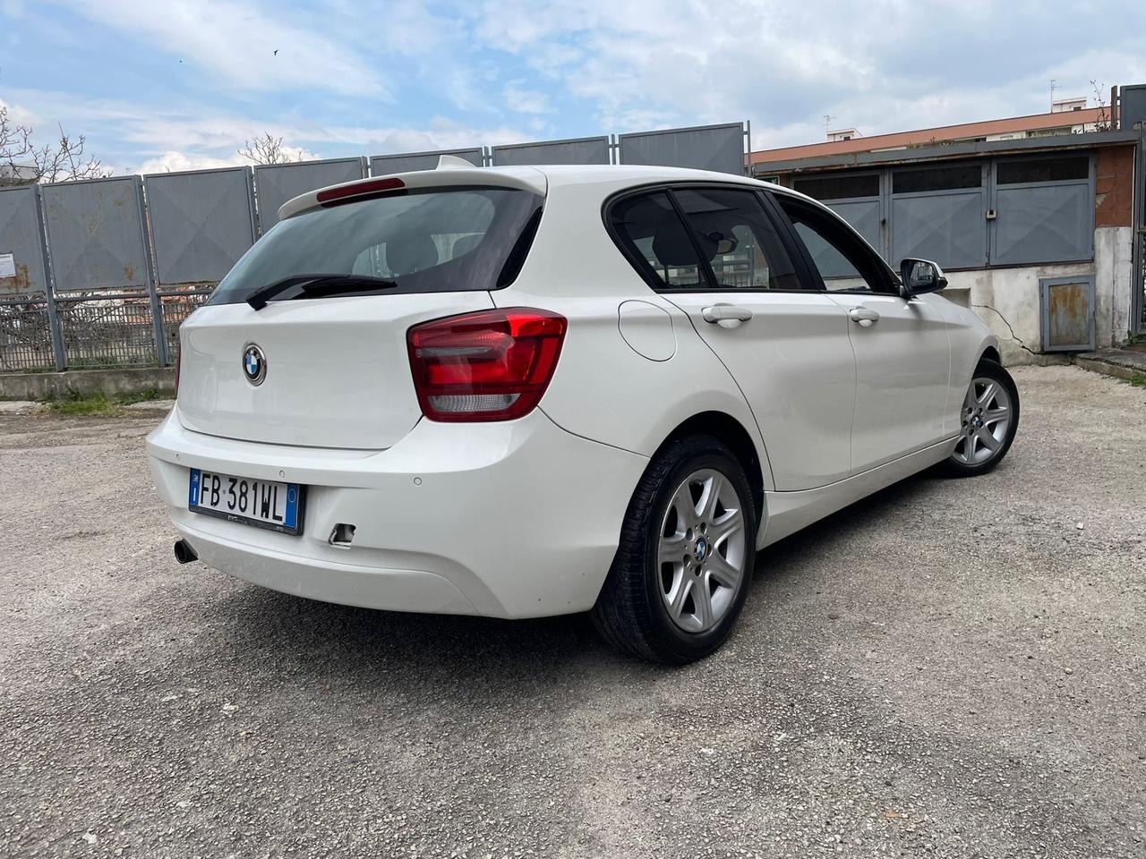 Bmw 116 116d 5p. Sport