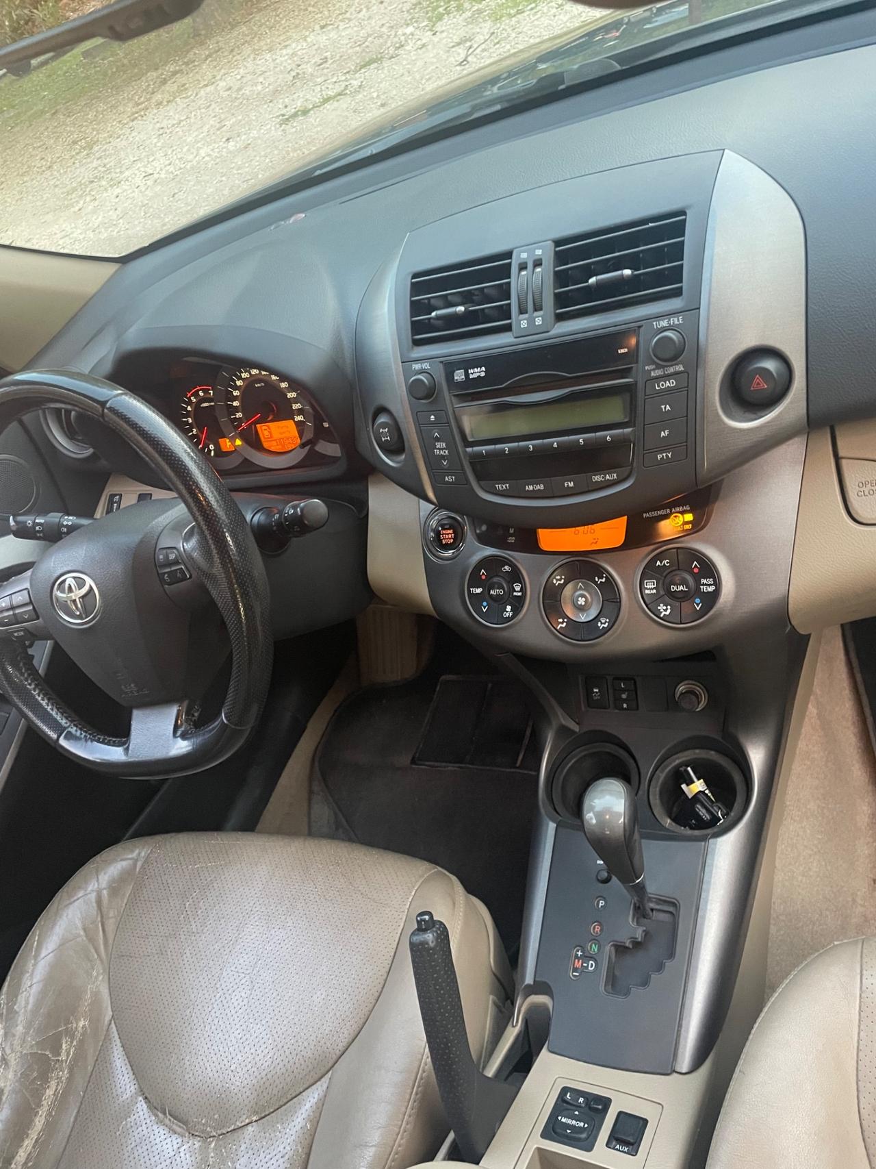 Toyota RAV 4 RAV4 Crossover 2.2 D-4D 150 CV DPF Exclusive