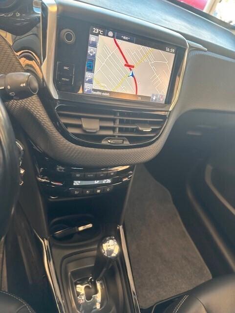 PEUGEOT 2008 AUTOMATICO SOLI 77 MILA KM! FULL