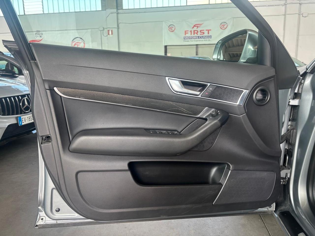 Audi A6 S6 Avant 5.2 V10 quattro tiptronic