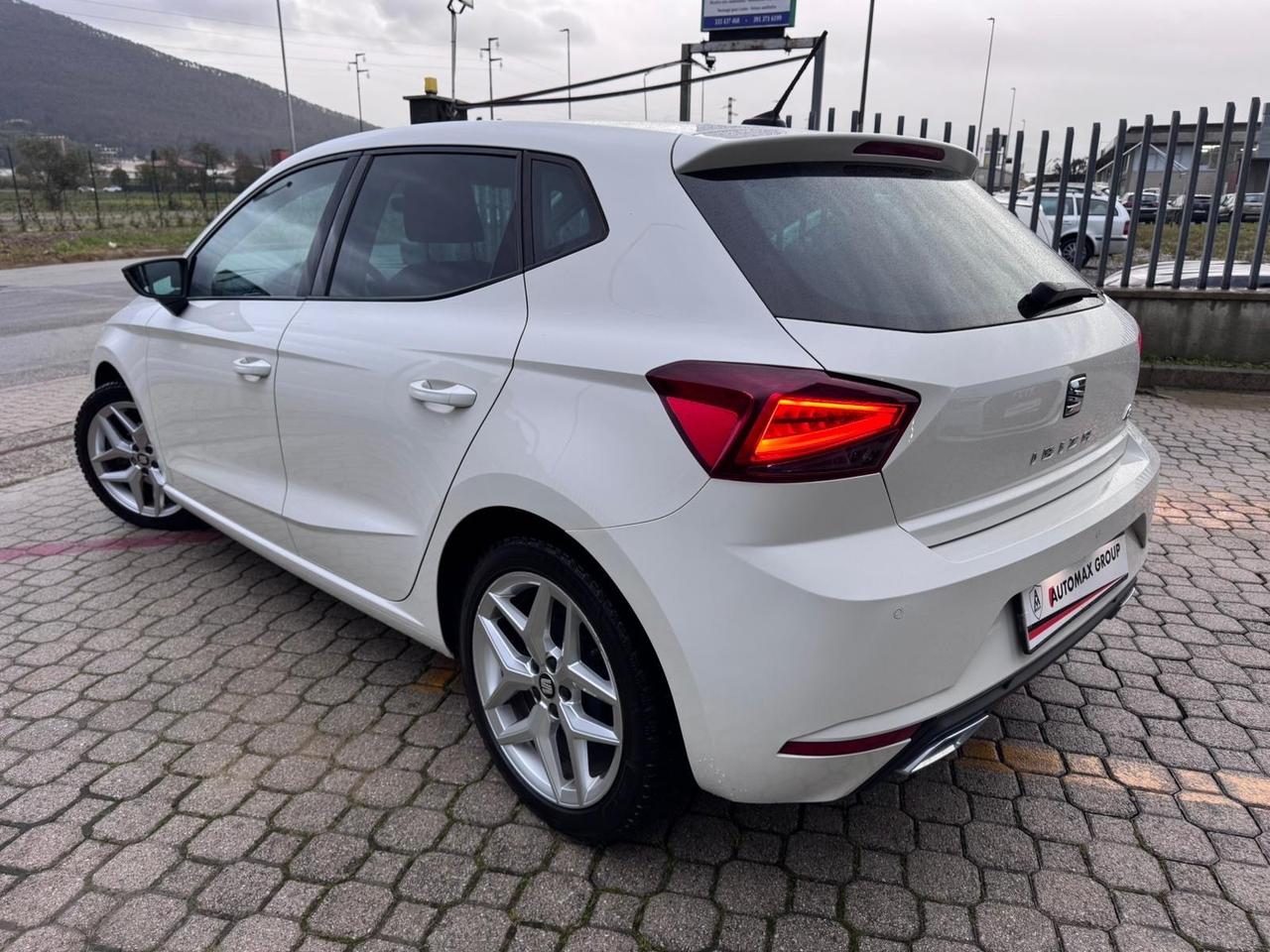 Seat Ibiza 1.6 TDI 95 CV 5 porte FR