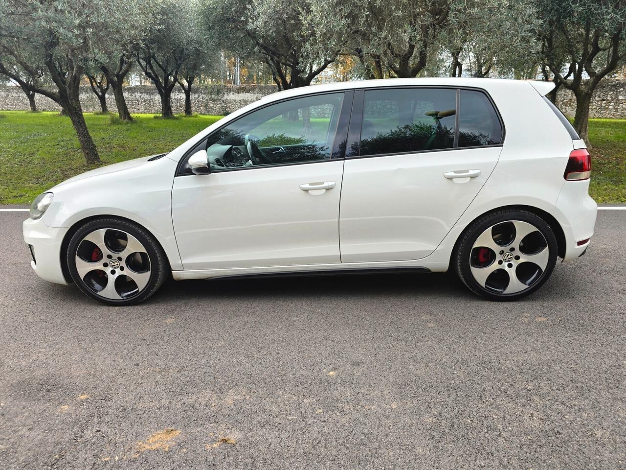 Volkswagen Golf 2.0 TSI DSG 5p. GTI