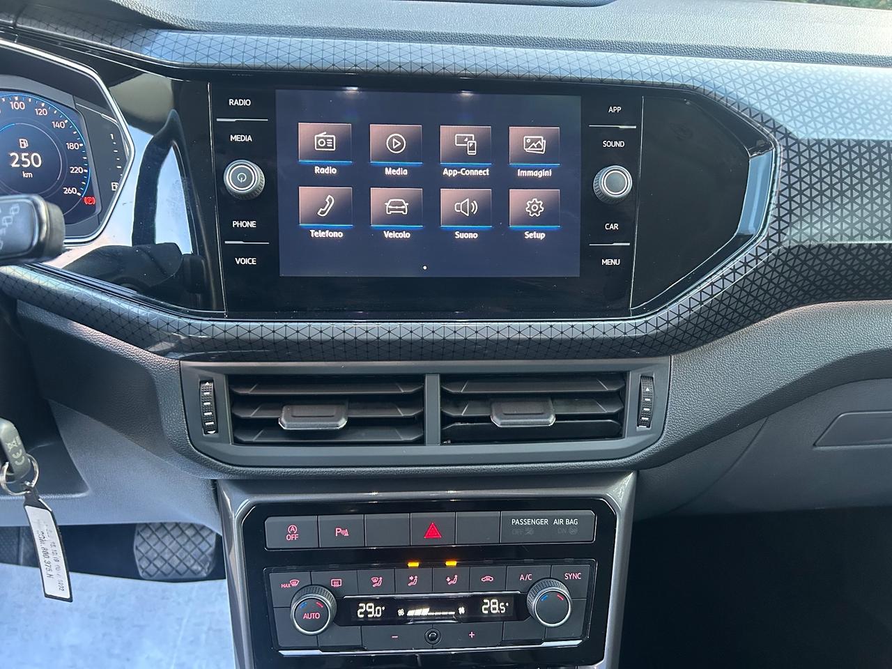 VW T-Cross 1.0TSI DSG *80000KM* Advanced FULL