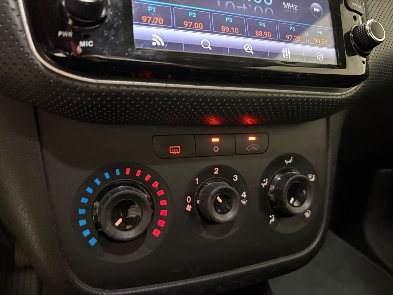 Fiat Punto 1.2 8V 5 porte Sport GPL permute e finanziamenti