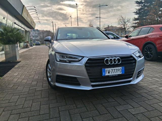 AUDI A4 Avant 40 TDI S tronic Business