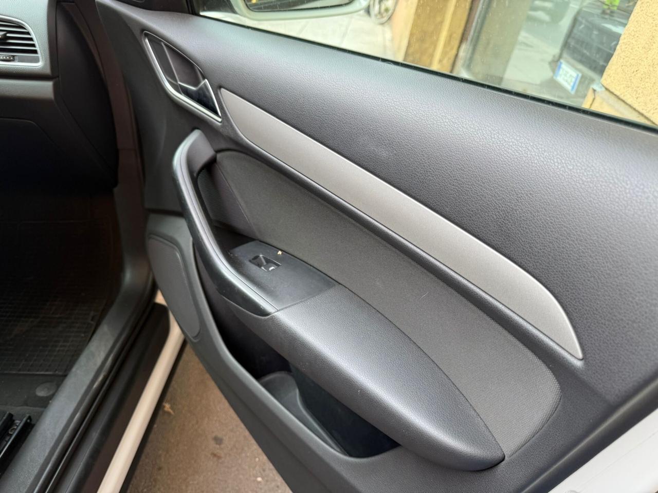 Audi Q3 2.0 TDI 150 CV Sport distribuzione fatta