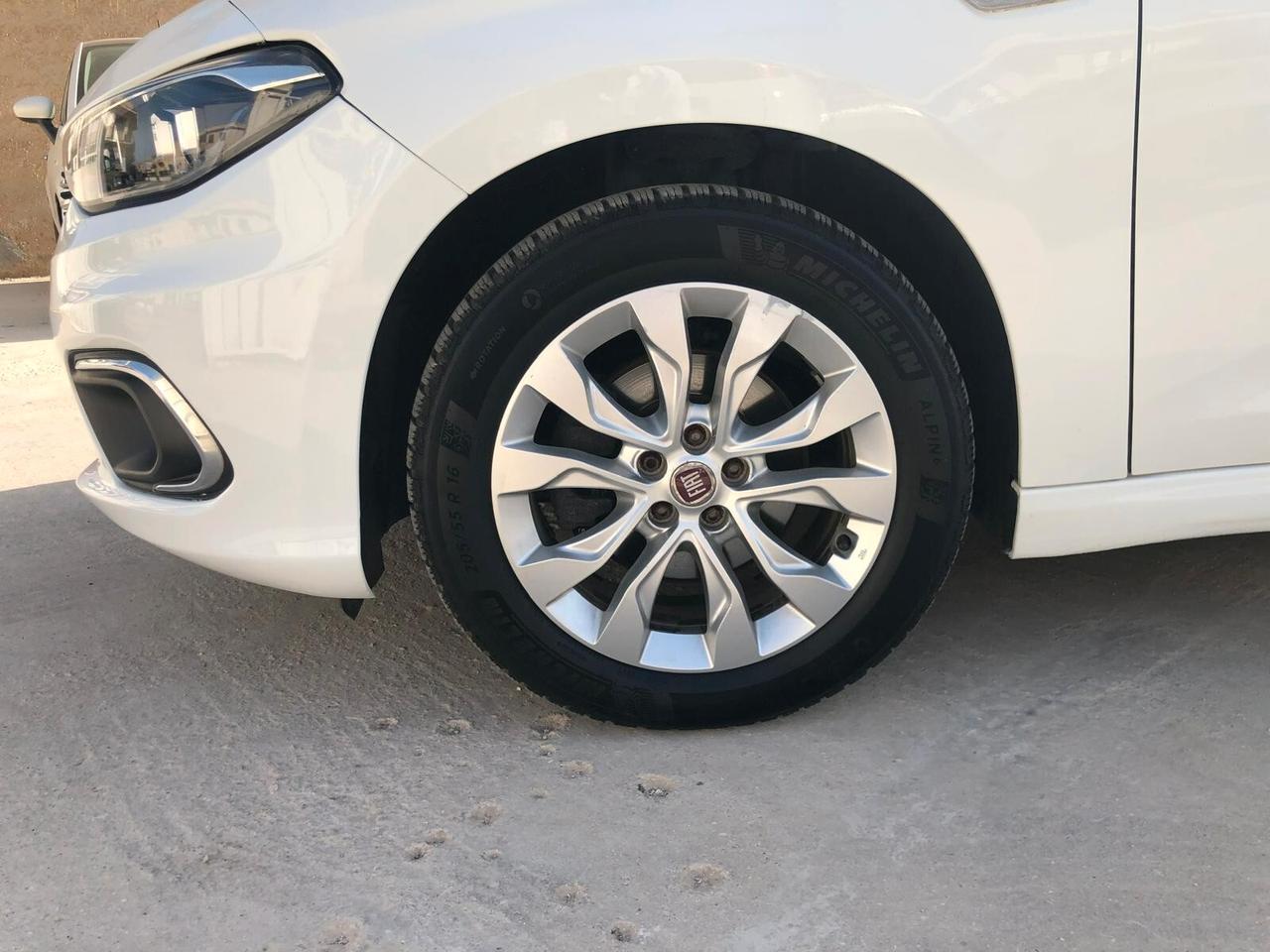 FIAT TIPO SW 1.6 MJT 120CV LOUNGE - 2016