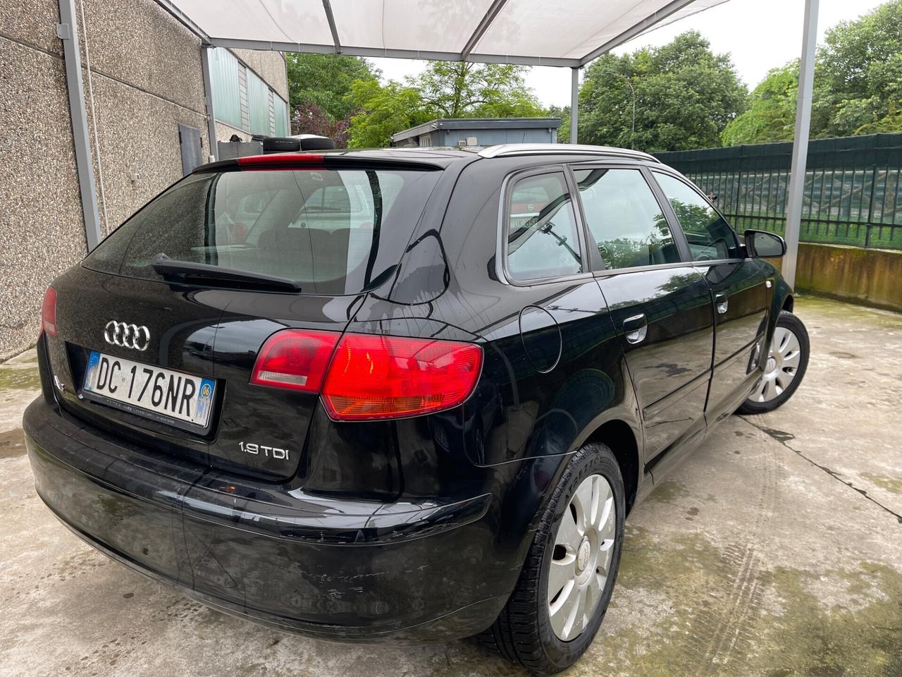 Audi A3 SPB 1.9TDI 105CV NEOPATENTATI