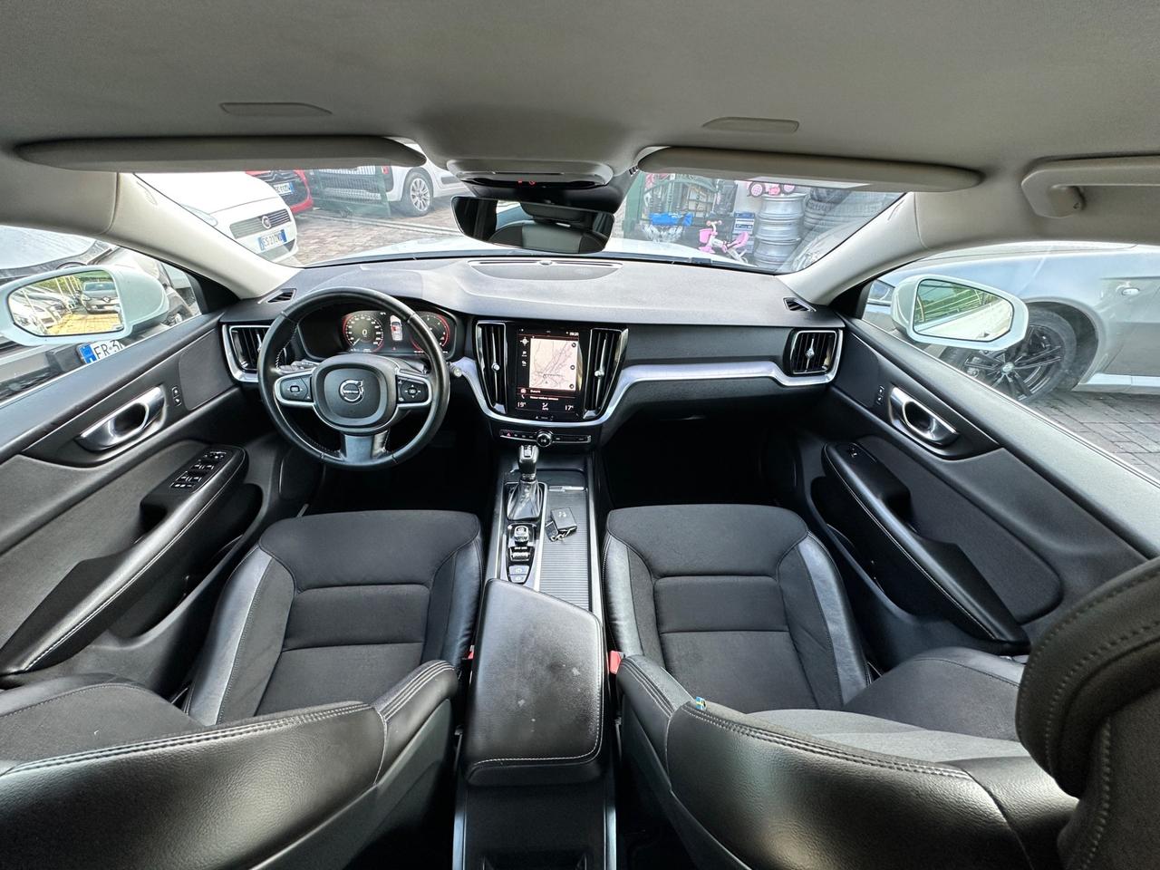 Volvo V60 D4 Geartronic R-design