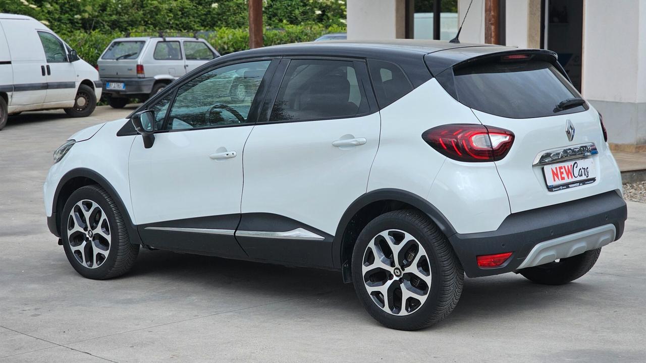 Renault Captur dCi 8V 90 CV EDC Initiale Paris