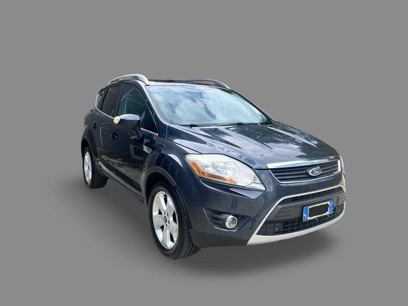Ford Kuga 2.0 TDCi 136 cv 4X4 Titanium - TETTO PANORAMICO