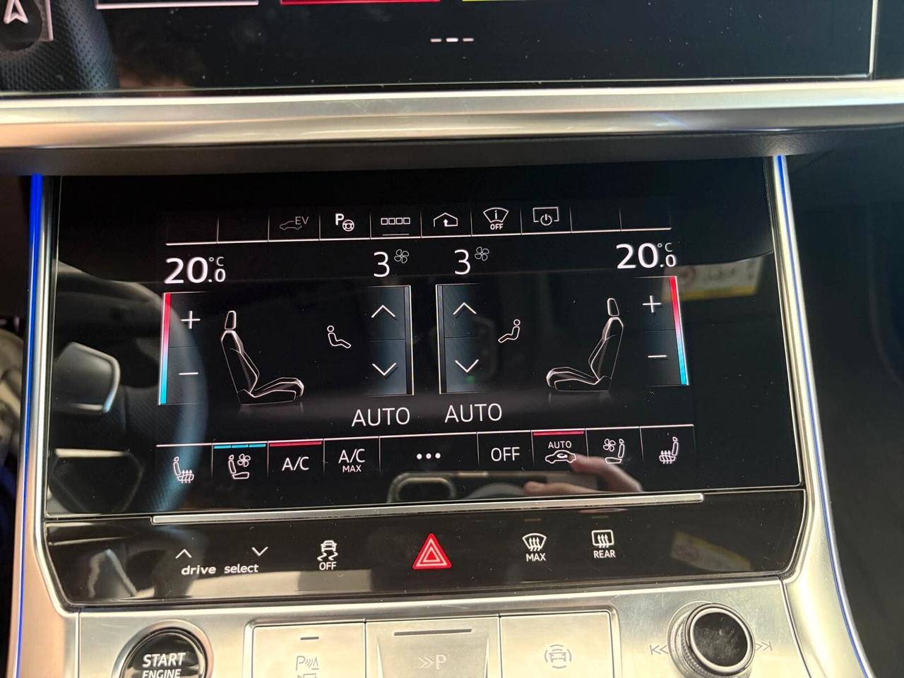 Audi A6 AUDI A6 AVANT 55 TFSIe QUATTRO S LINE - FULL!!!