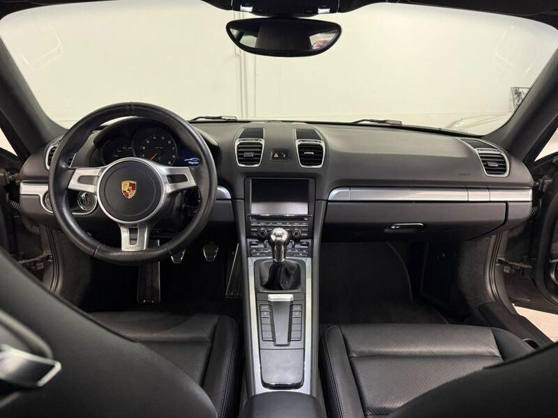Porsche Cayman 2.7