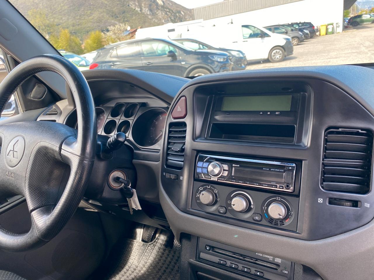 Mitsubishi Pajero 3.2 16V DI-D 3p. GLX