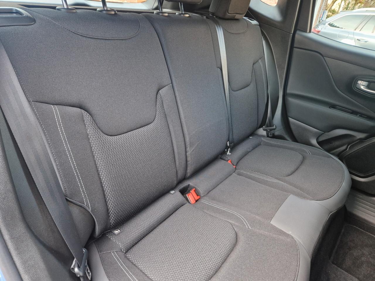 Jeep Renegade 1.0 120CV "SOLO 5.300 km" Carplay, Sensori post., Cruise