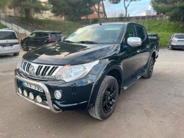 Mitsubishi L200 2.4 DI-D/181CV Club Cab Intense Hp Mivec