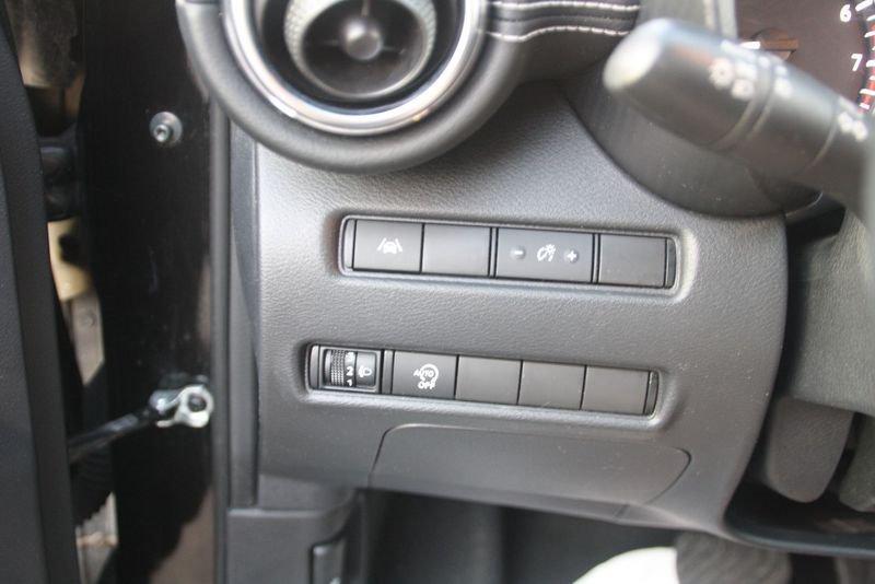 Nissan Juke Juke 1.0 DIG-T 114 CV DCT N-Connecta