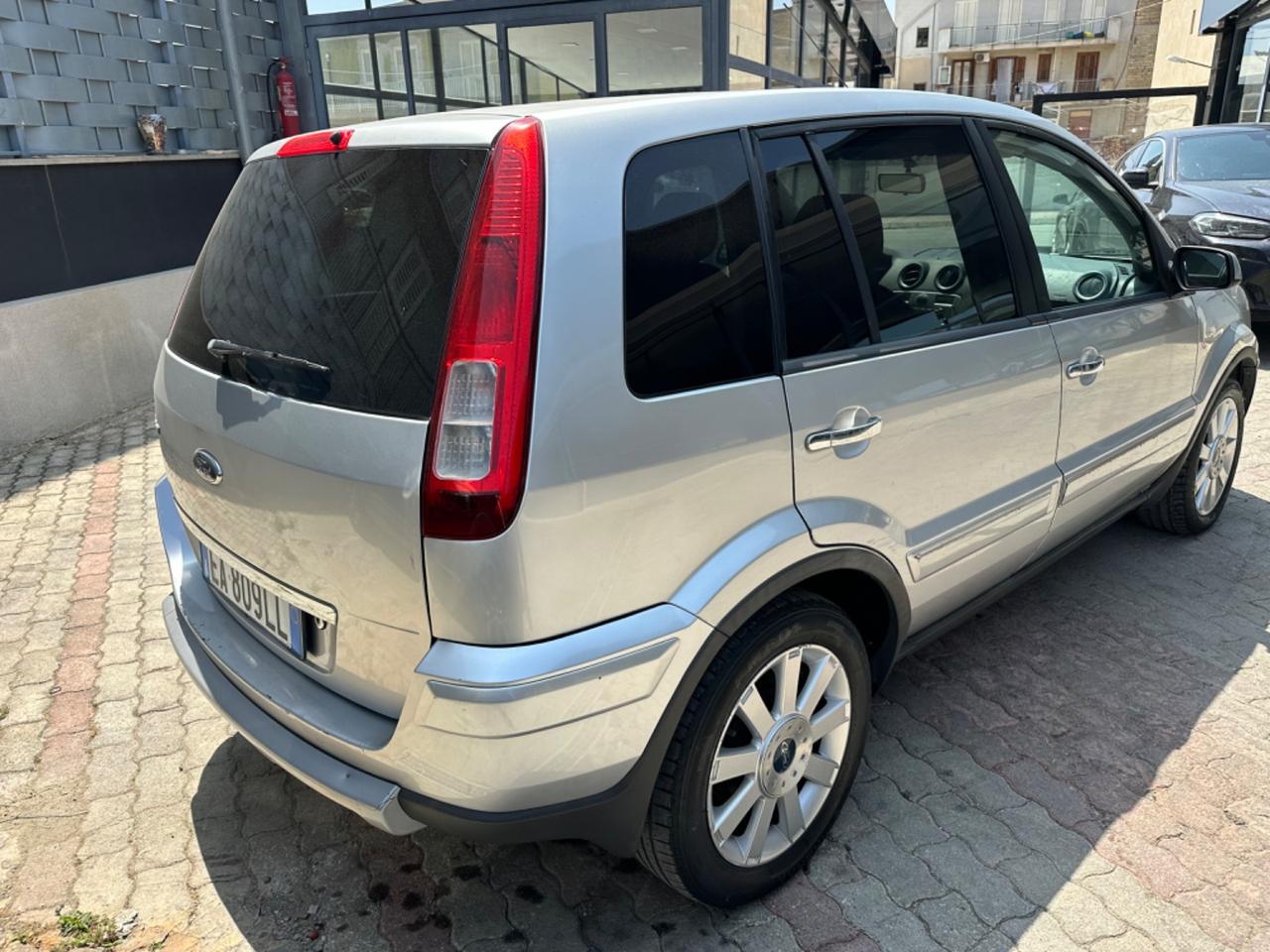 Ford Fusion 1.4 16V 80 CV Titanium 5p. 2010