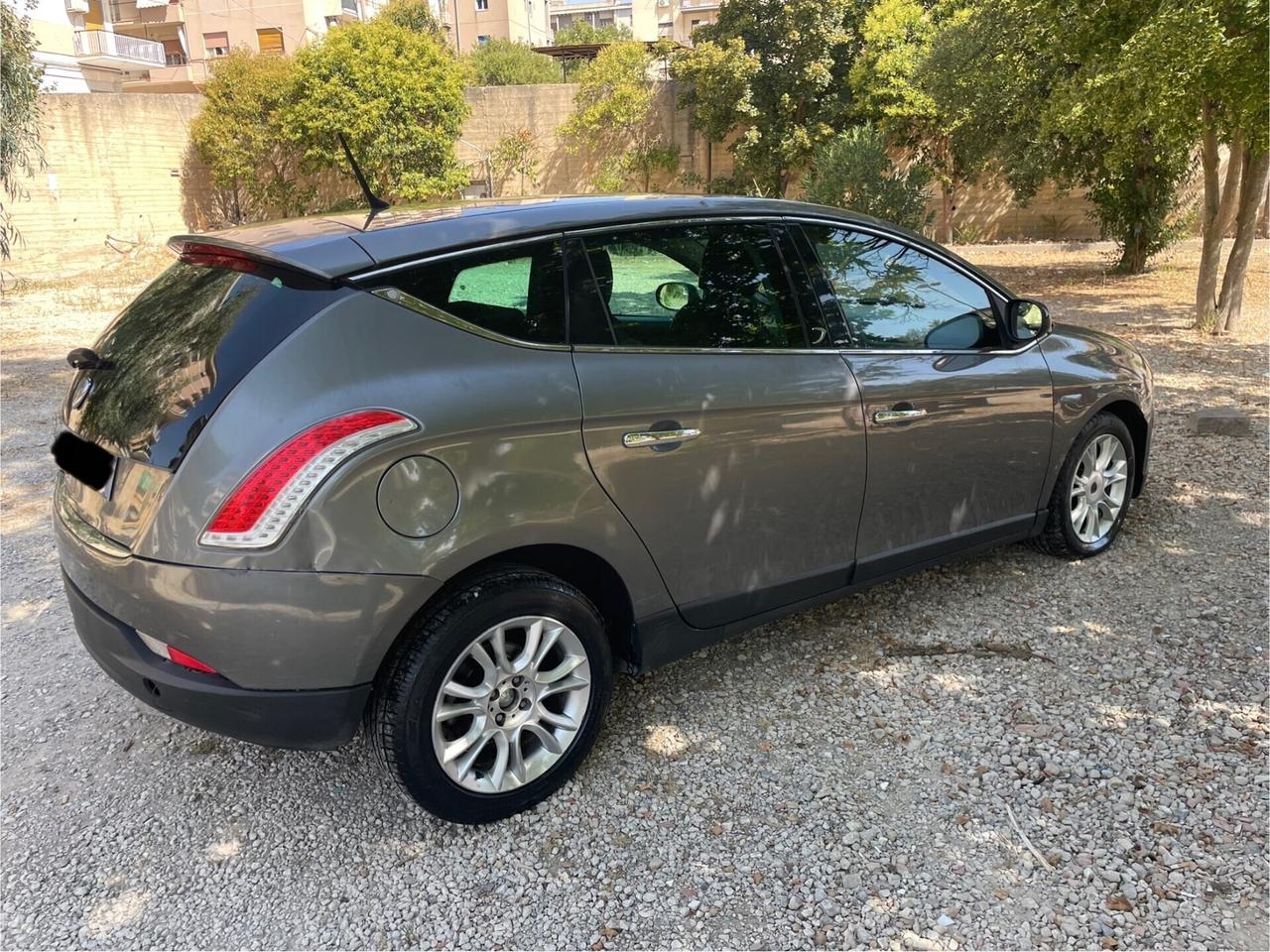 Lancia Delta 1.6 MJT perfetta in tutto