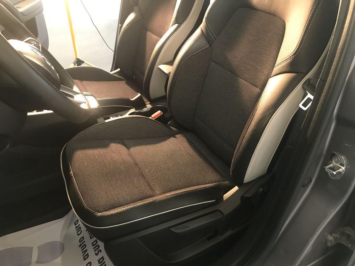 RENAULT Captur TCe 12V 100 CV GPL Intens
