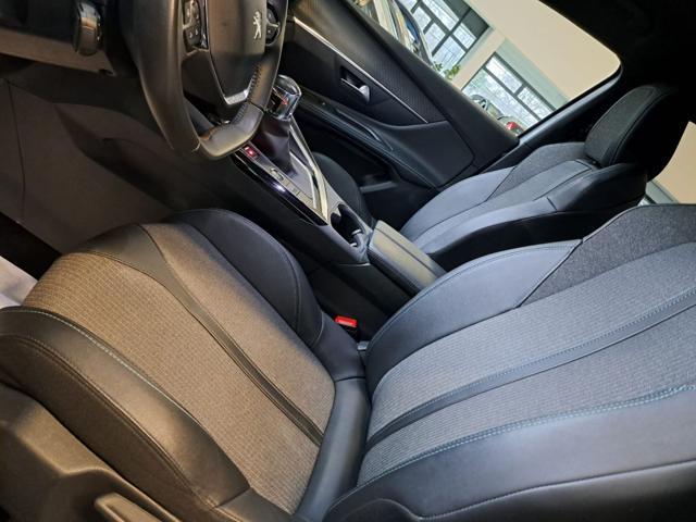 PEUGEOT 5008 5008 1.2 7 POSTI ALLURE