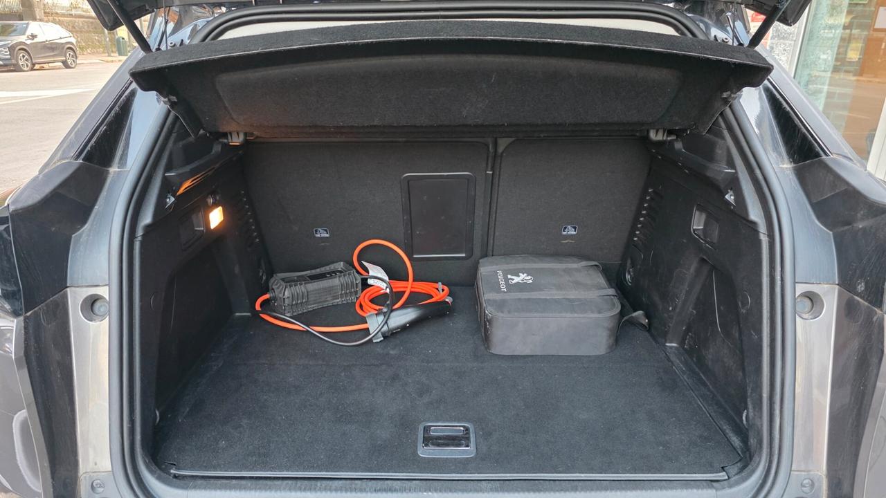 Peugeot 3008 Hybrid 225 e-EAT8 Allure Pack