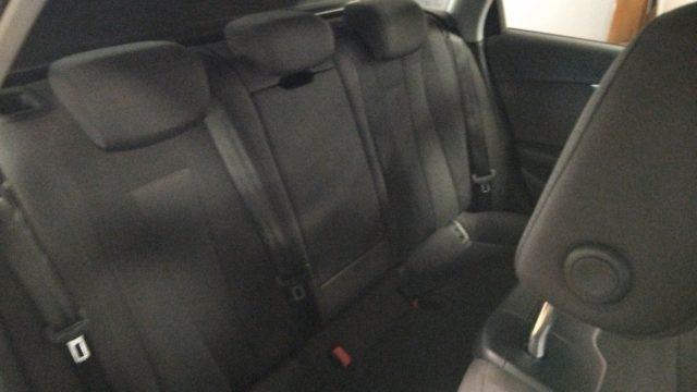 AUDI A4 Avant 30 TDI S tronic S line edition