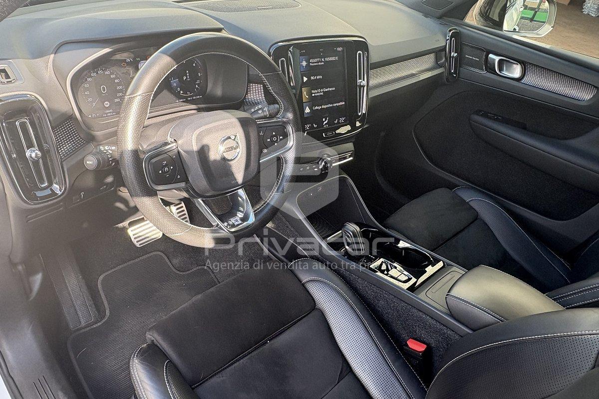 VOLVO XC40 D4 AWD Geartronic R-design