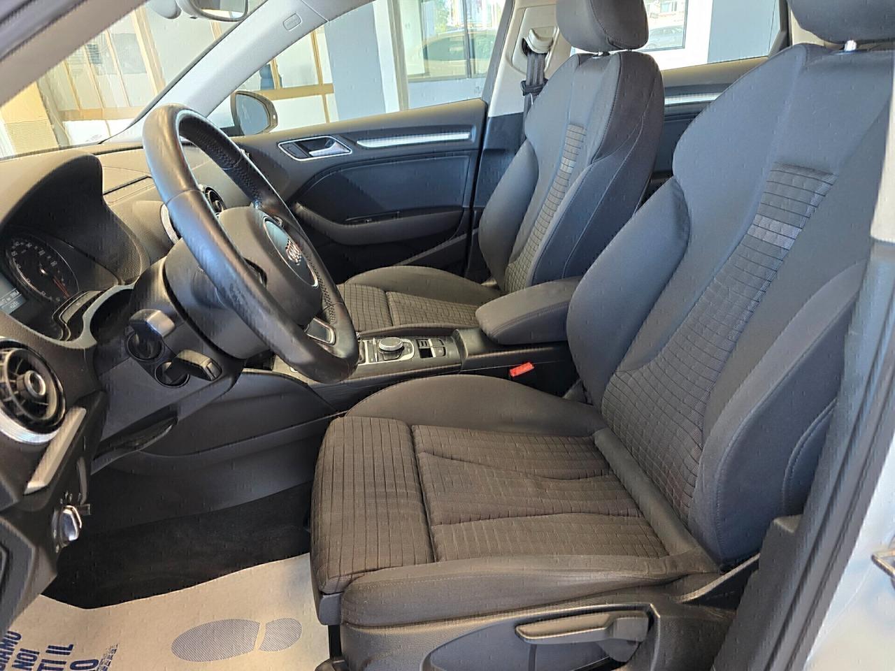 Audi A3 Sedan 1.6 TDI 110cv Ambition