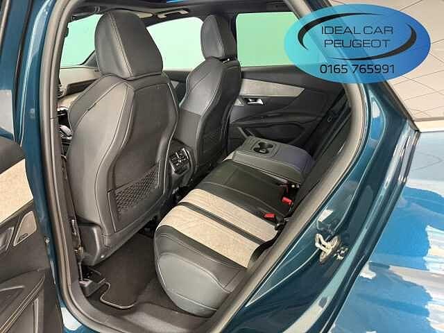 Peugeot 3008 Hybrid 225 e-EAT8 Allure Pack