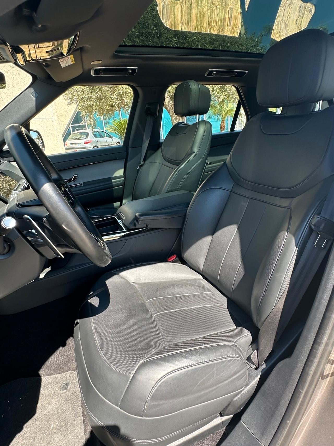 Range Rover Sport 3.0d SE 250cv offerta T-Stock prezzo imperdibile